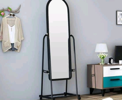 Transform Your Space with Stylish Dressing Mirrors from NilanHub